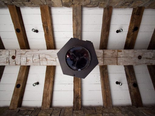 Beautiful exposed beams on ceiling